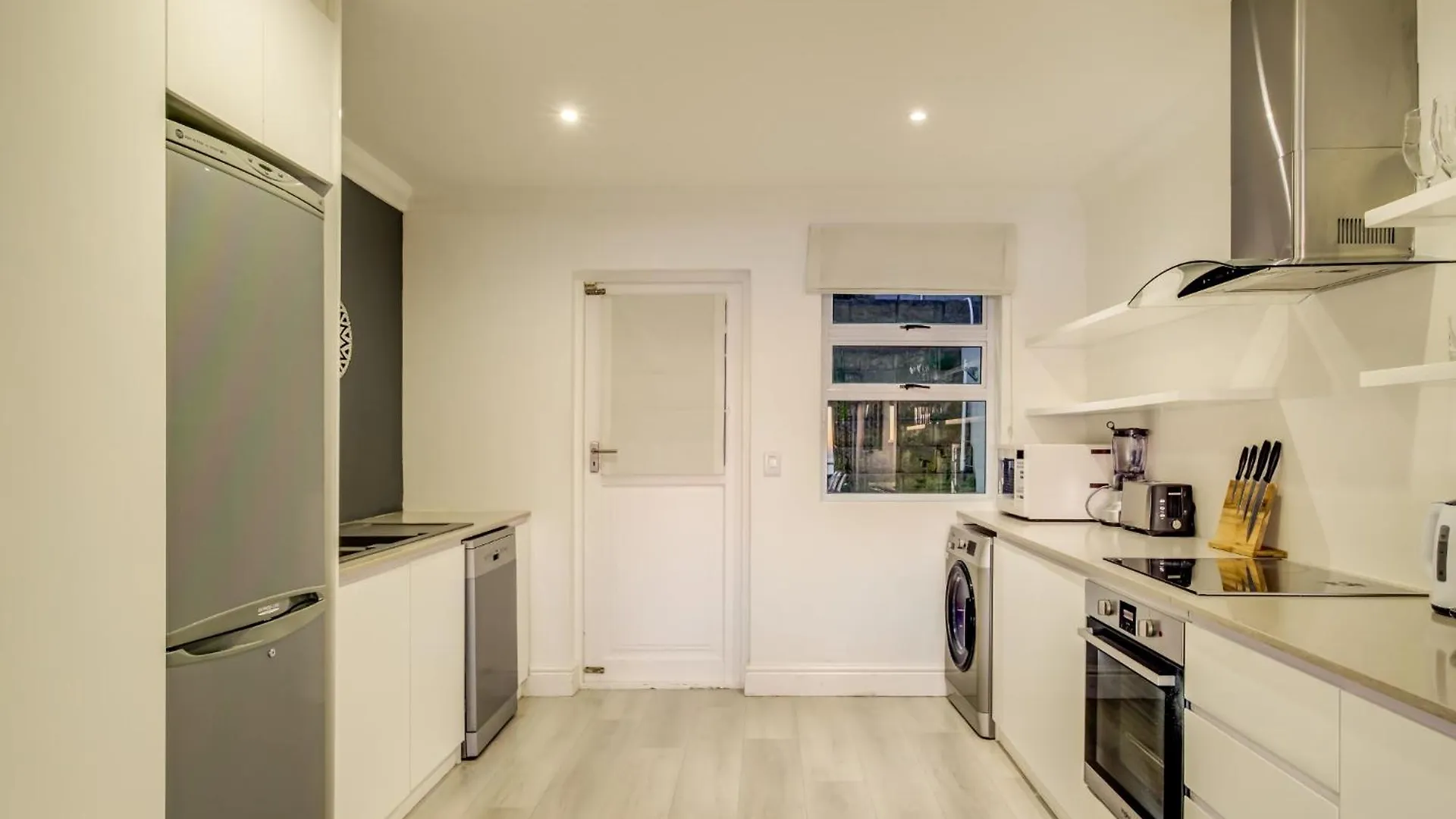 Alpha On The Bay Apartment Cape Town