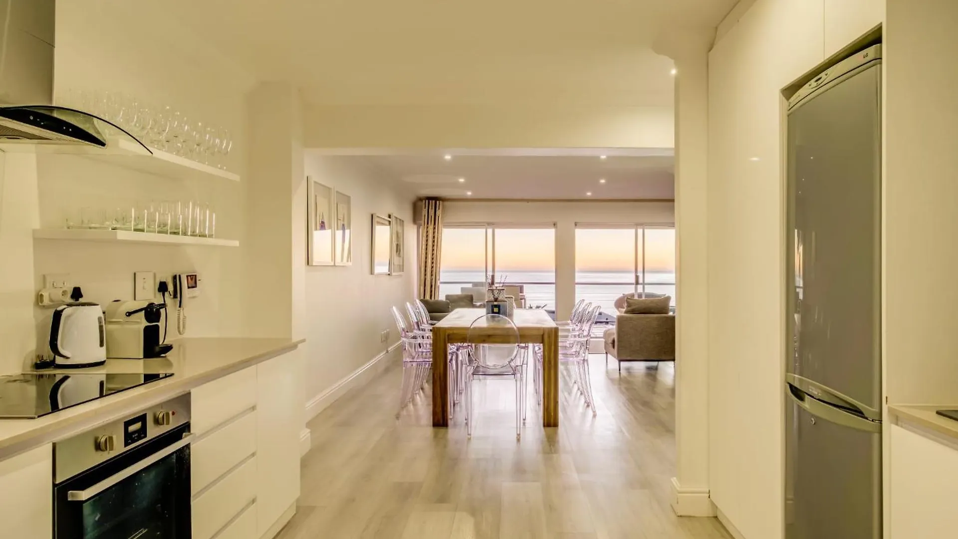 Alpha On The Bay Apartment Cape Town