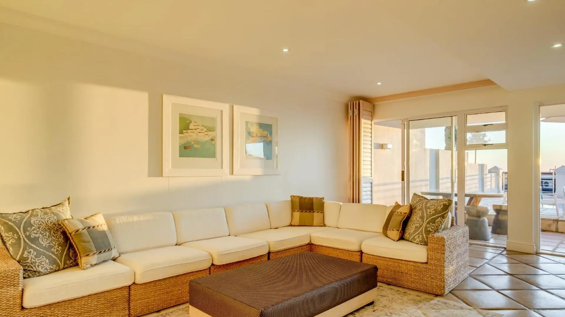 Alpha On The Bay Apartment Cape Town 0*,
